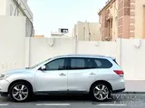 Nissan Pathfinder 2014 - Full Option - 4 Wheel Drive
